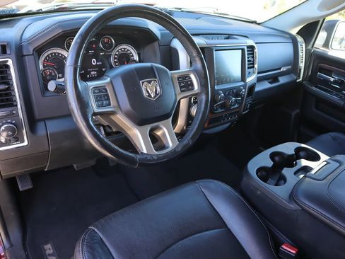 Used 2017 RAM 1500 Laramie image 8