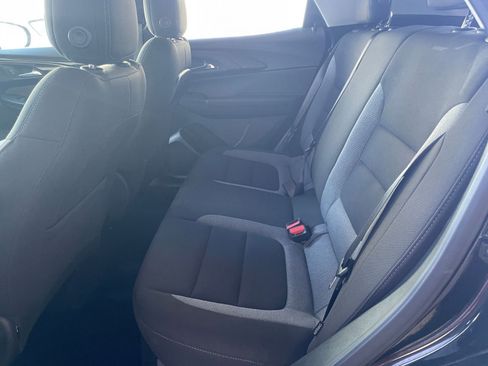 Used 2025 Chevrolet TrailBlazer LT image 23