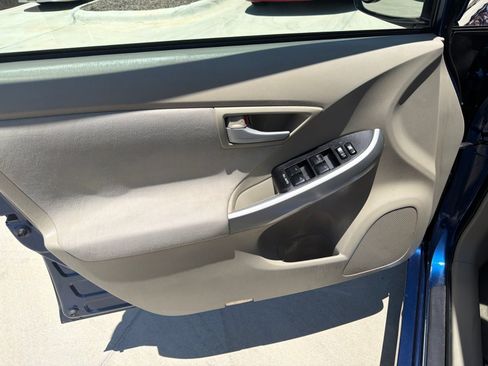 Used 2010 Toyota Prius Five FWD image 8