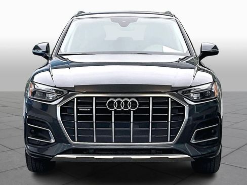 Used 2023 Audi Q5 2.0T Premium w/ Convenience Package image 4