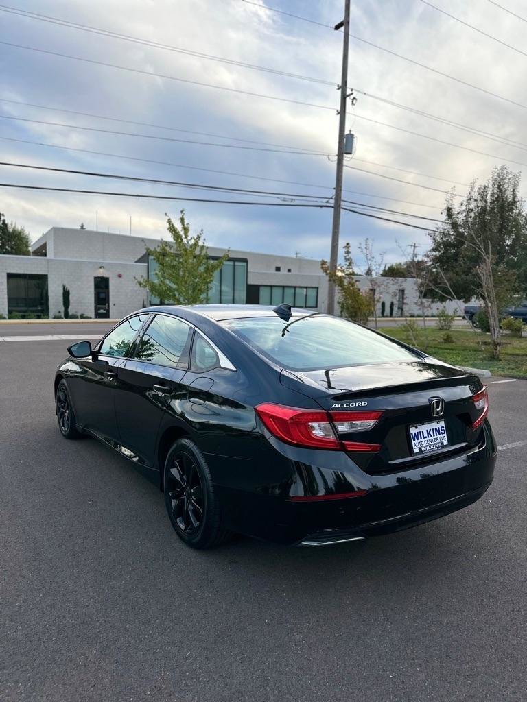 Used 2018 Honda Accord LX image 7