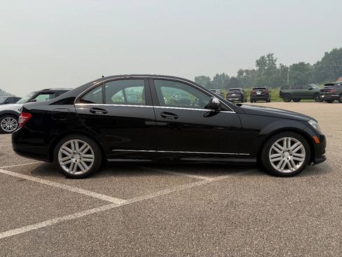Used 2008 Mercedes-Benz C 300 4MATIC Sedan image 8