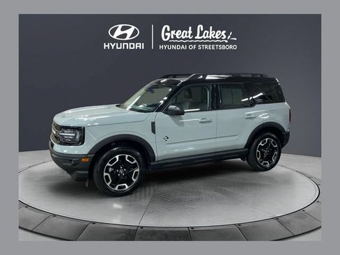 Used 2023 Ford Bronco Sport Outer Banks w/ Tech Package AWD/4WD image 1