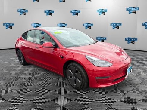 Used 2023 Tesla Model 3 Standard Range RWD image 7