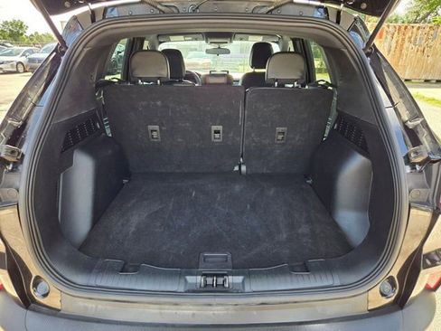 Used 2025 Ford Escape ST-Line AWD/4WD image 7