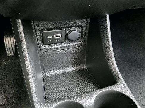 Used 2020 Chevrolet Spark LS FWD image 17