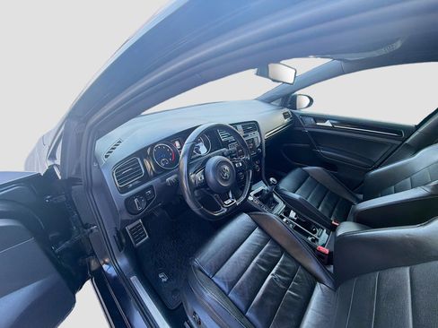 Used 2016 Volkswagen Golf R 4-Door AWD/4WD image 9