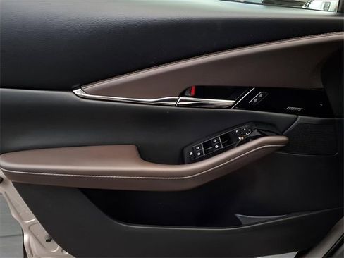 Used 2024 MAZDA CX-30 AWD 2.5 S w/ Premium Package image 12