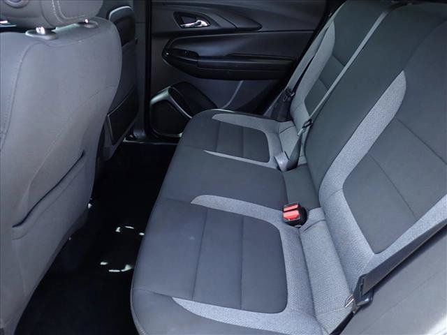 Used 2025 Chevrolet TrailBlazer LT FWD image 9
