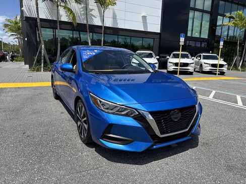 Used 2022 Nissan Sentra SV w/ SV Premium Package FWD image 7