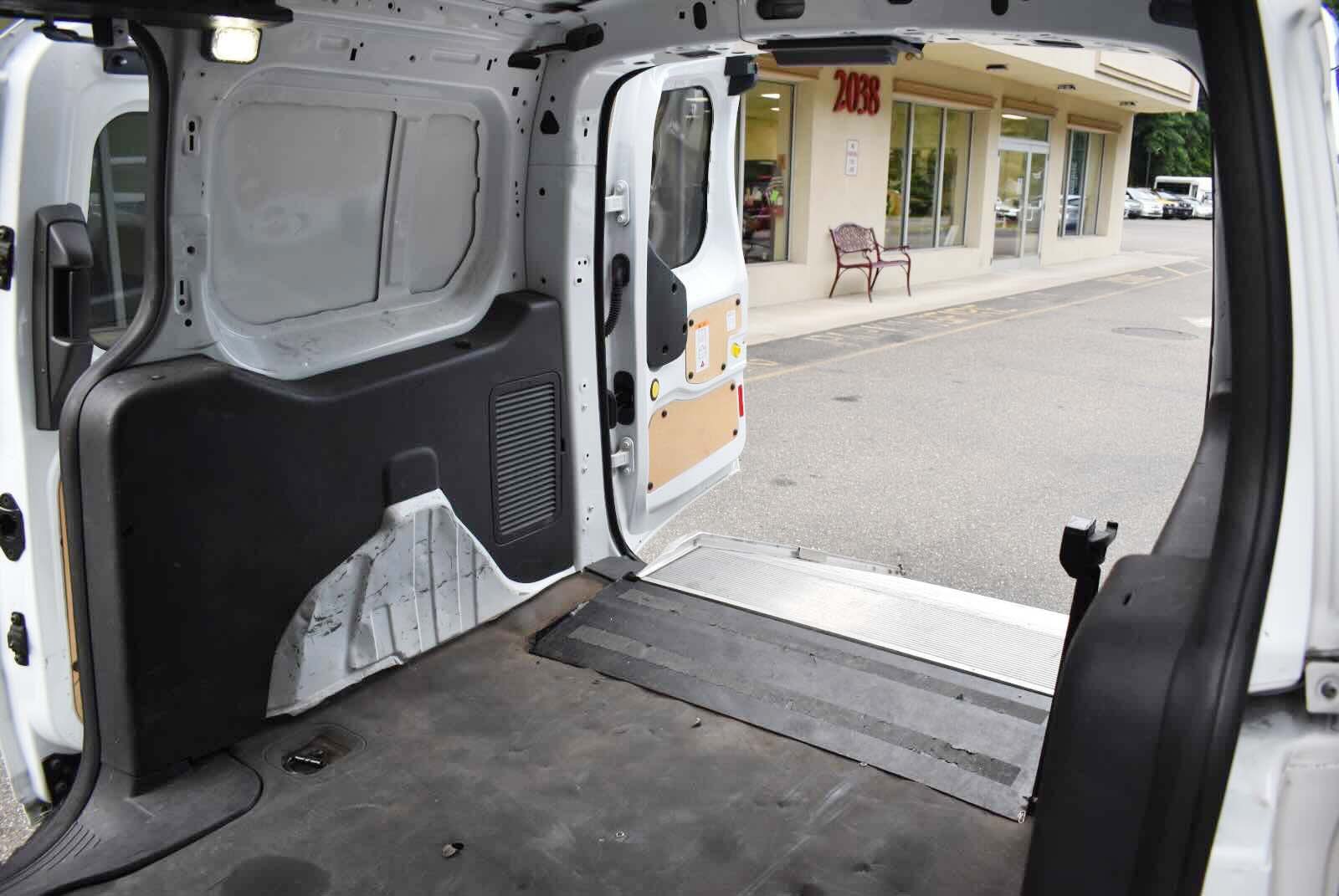 Used 2016 Ford Transit Connect XLT FWD image 21