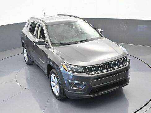 Used 2021 Jeep Compass Latitude w/ Driver Assistance Group image 51