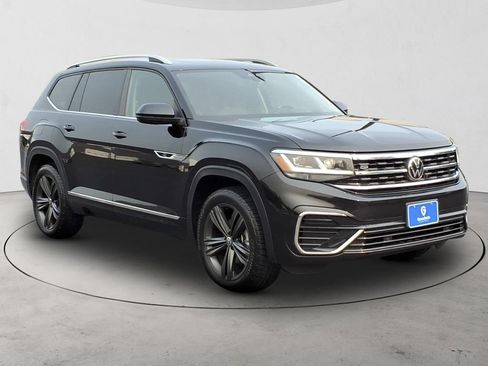 Used 2022 Volkswagen Atlas SEL R-Line AWD/4WD image 3