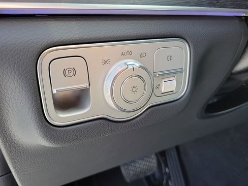 New 2026 Mercedes-Benz GLE 450 4MATIC image 26