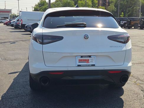 Used 2024 Alfa Romeo Stelvio Sprint RWD image 22