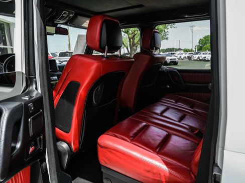 Used 2016 Mercedes-Benz G 63 AMG 4MATIC image 30