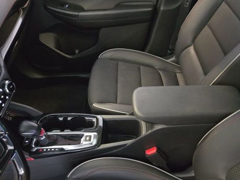 Used 2023 Chevrolet TrailBlazer RS w/ Sun and Liftgate Package FWD image 20