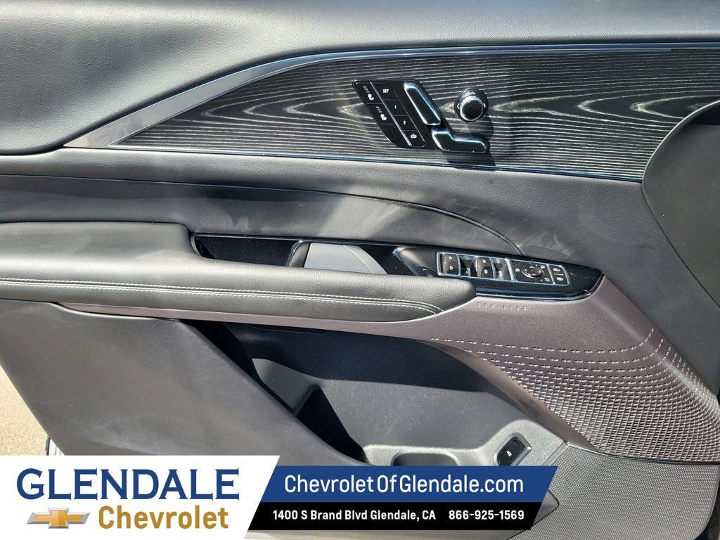 Used 2024 Cadillac Lyriq Luxury RWD image 29