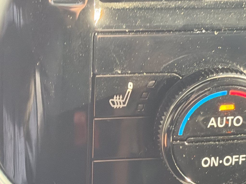 Used 2026 Nissan Rogue SL AWD/4WD image 25