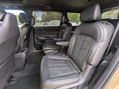 New 2027 Kia Telluride EX X-Line w/ Towing Package AWD/4WD image 14