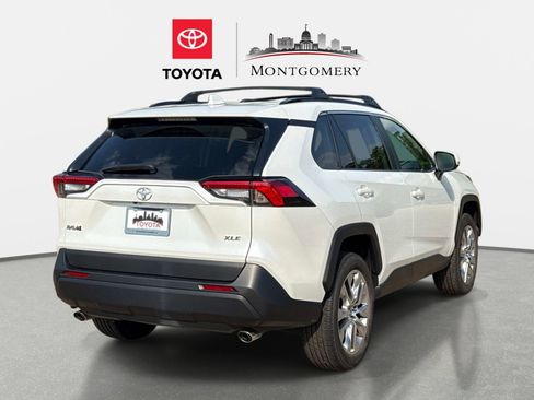 Used 2024 Toyota RAV4 XLE Premium FWD image 3