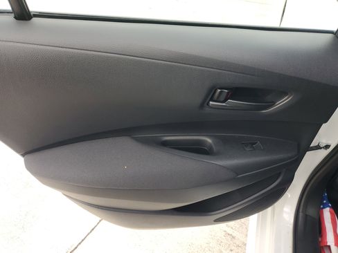 Used 2023 Toyota Corolla LE image 14