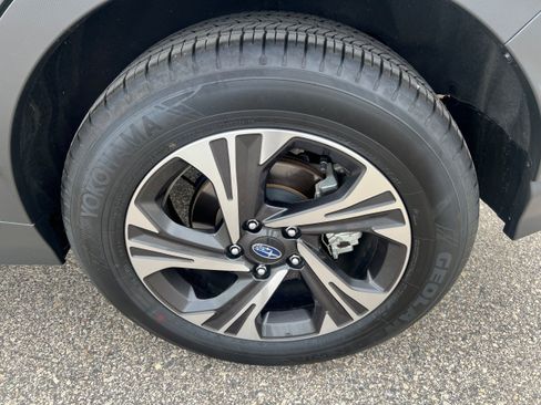 Certified 2026 Subaru Crosstrek 2.5i Premium AWD/4WD image 9