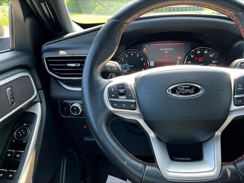 Used 2023 Ford Explorer Timberline AWD/4WD image 11