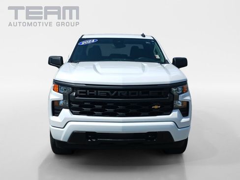 Used 2024 Chevrolet Silverado 1500 Custom AWD/4WD image 2