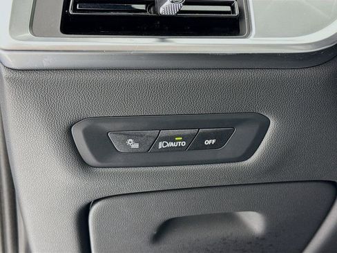 Used 2025 BMW X5 M60i image 14