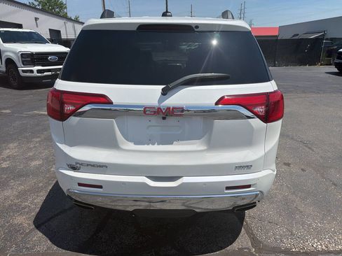 Used 2018 GMC Acadia Denali w/ Technology Package AWD/4WD image 9