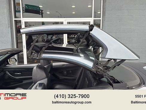 Used 2017 BMW M4 Convertible w/ Competition Package RWD image 14