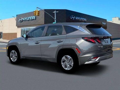 New 2026 Hyundai Tucson Blue SE AWD/4WD image 4