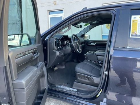 Used 2022 Chevrolet Silverado 1500 LT image 8