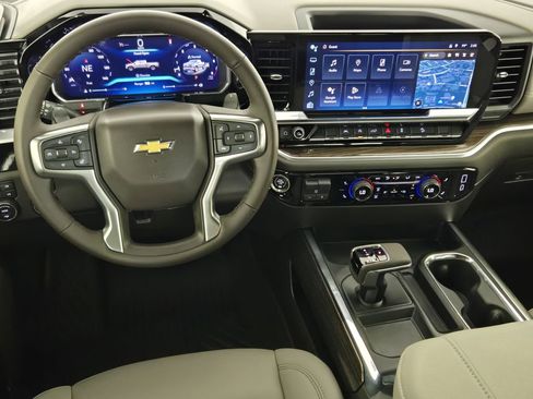 New 2026 Chevrolet Silverado 1500 LT AWD/4WD image 29