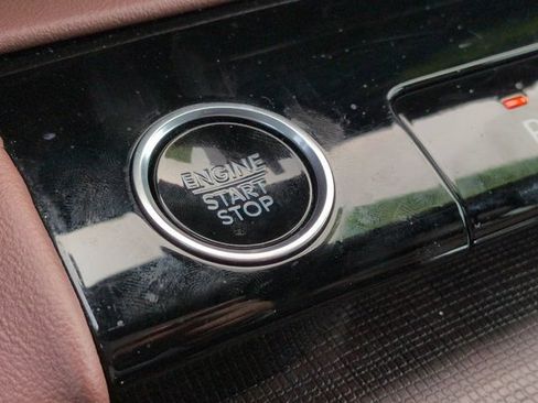 Used 2025 Lincoln Navigator Reserve AWD/4WD image 27