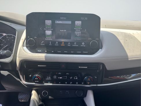 Used 2022 Nissan Rogue SL w/ SL Premium Package FWD image 22