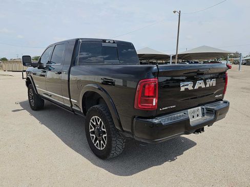 Used 2025 RAM 2500 Limited AWD/4WD image 6