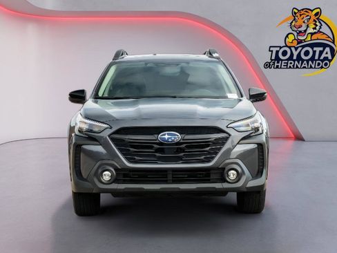 Used 2025 Subaru Outback Onyx Edition AWD/4WD image 2
