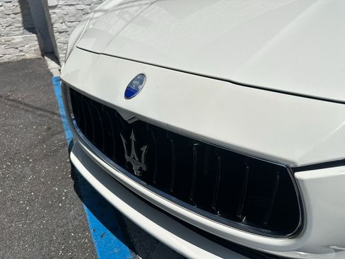 Used 2016 Maserati Ghibli S image 5