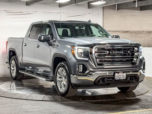 Used 2019 GMC Sierra 1500 SLT w/ SLT Premium Plus Package RWD image 3