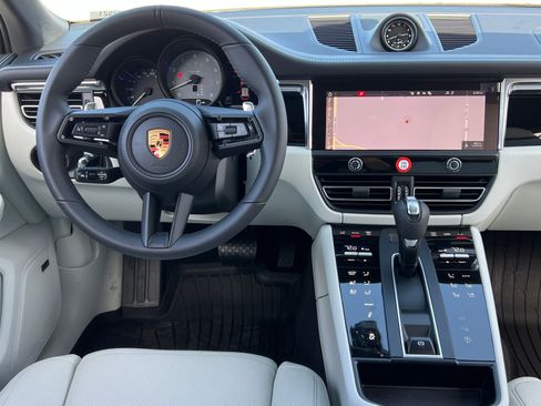 New 2026 Porsche Macan S image 13