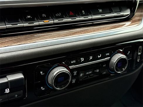 Used 2022 Chevrolet Silverado 1500 RST w/ Protection Package image 24