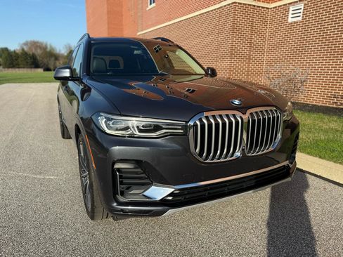 Used 2021 BMW X7 xDrive40i w/ Cold Weather Package image 22