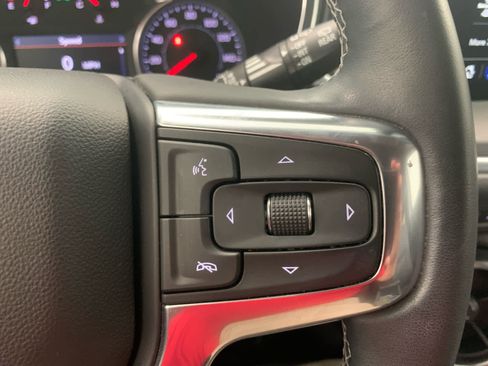 Used 2024 Chevrolet Blazer LT FWD image 28