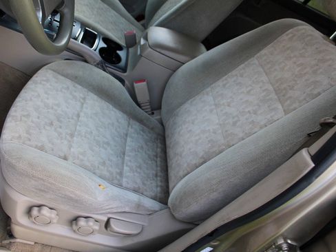 Used 2008 Kia Sorento 2WD image 17