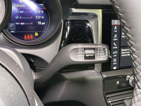 New 2026 Porsche Macan S image 42