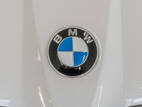 Used 2025 BMW X3 xDrive30i w/ M Sport Package AWD/4WD image 5