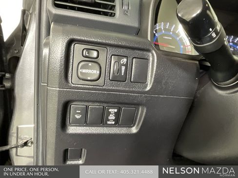 Used 2018 Toyota 4Runner SR5 Premium image 36