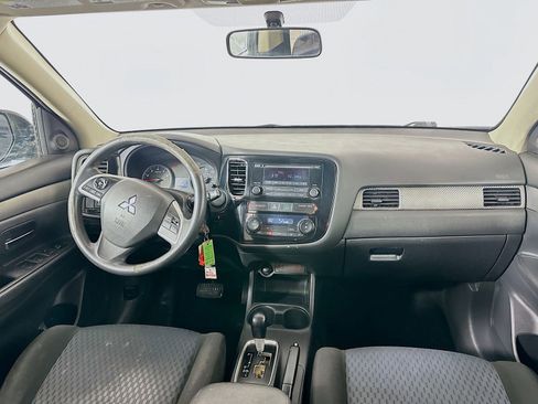 Used 2014 Mitsubishi Outlander ES FWD image 20
